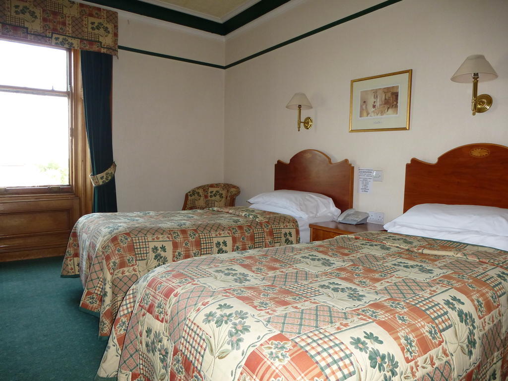 Somerton House Hotel Локърби Екстериор снимка