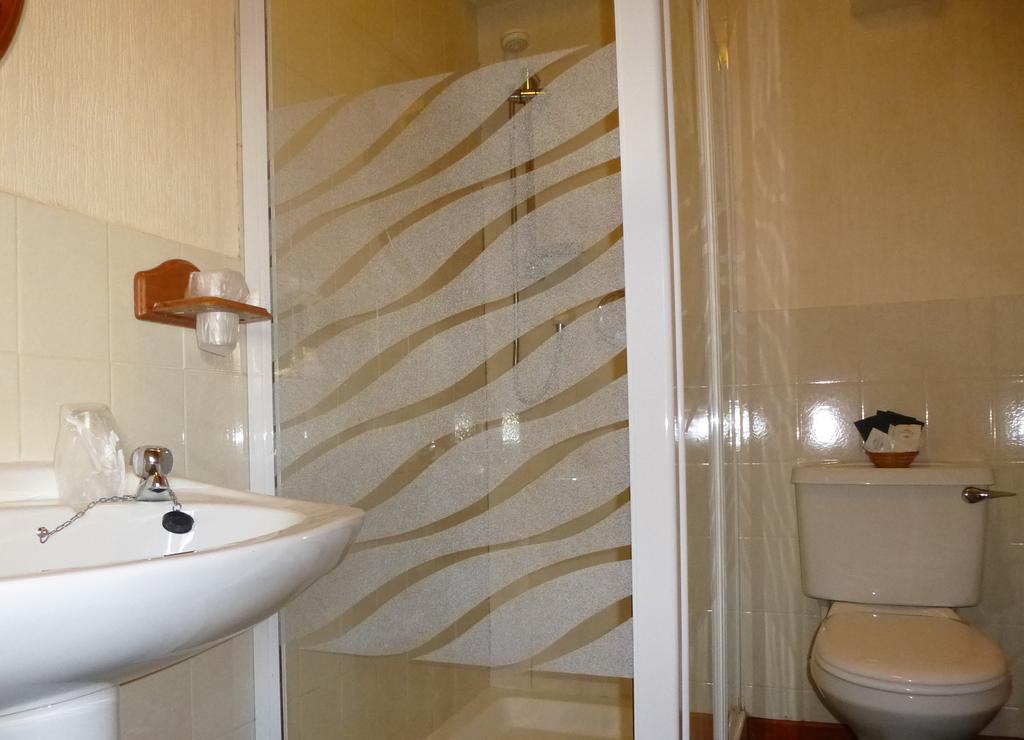 Somerton House Hotel Локърби Екстериор снимка